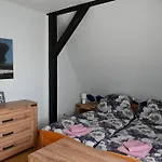 Straznica Pod Lasem Apartment *