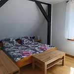 Straznica Pod Lasem Apartment *
