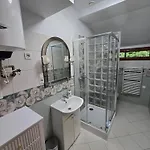 Straznica Pod Lasem Apartment