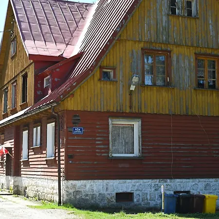 Straznica Pod Lasem Lasowka