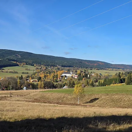 公寓 Straznica Pod Lasem *