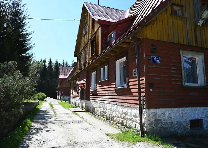 Straznica Pod Lasem * Lasowka